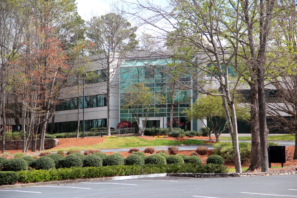 5550_Triangle_Parkway,_Peachtree_Corners,_Georgia