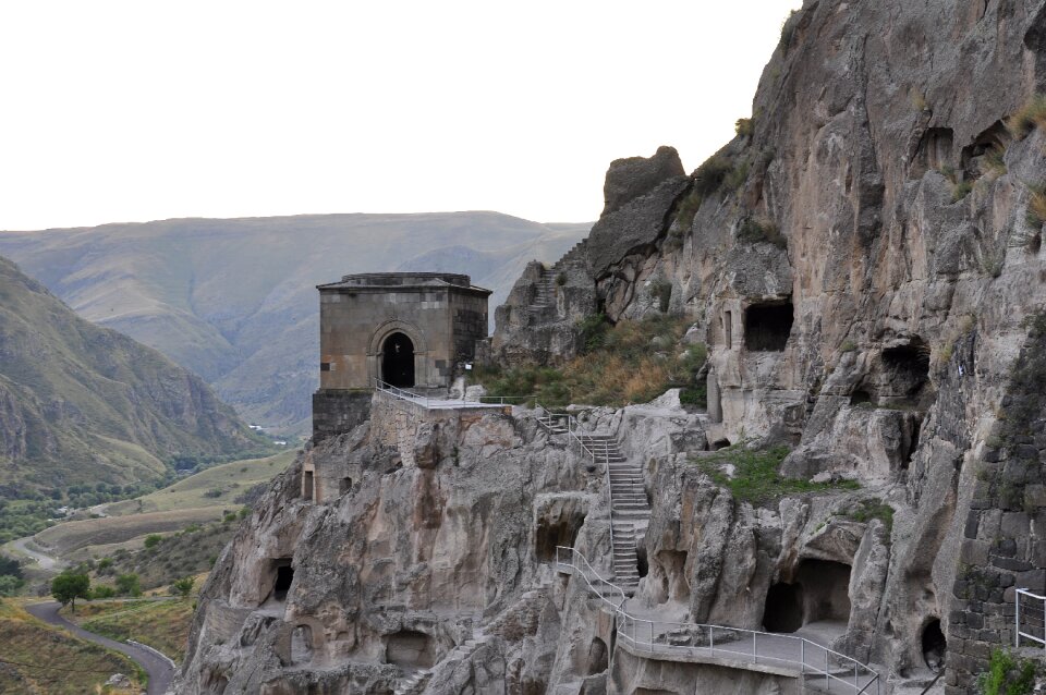 Abbey mountains caves