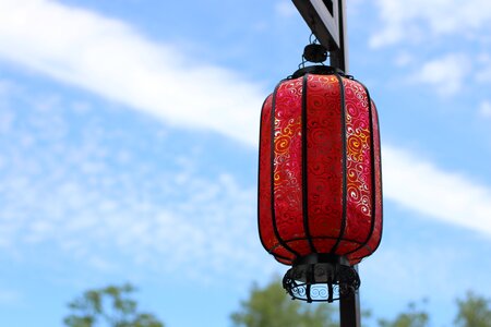 The scenery lantern red