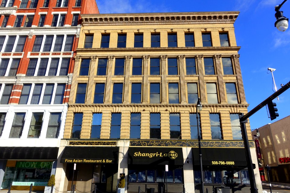 50_Front_Street_-_Worcester,_MA_-_DSC03967