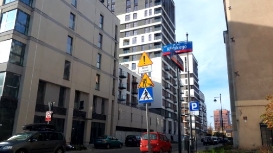 20191018_095336_Miecznikowskiego_Street_in_Łódź_October_2019