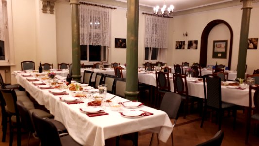 20190929_192148_Rosh_Hashanah_Seder_2019