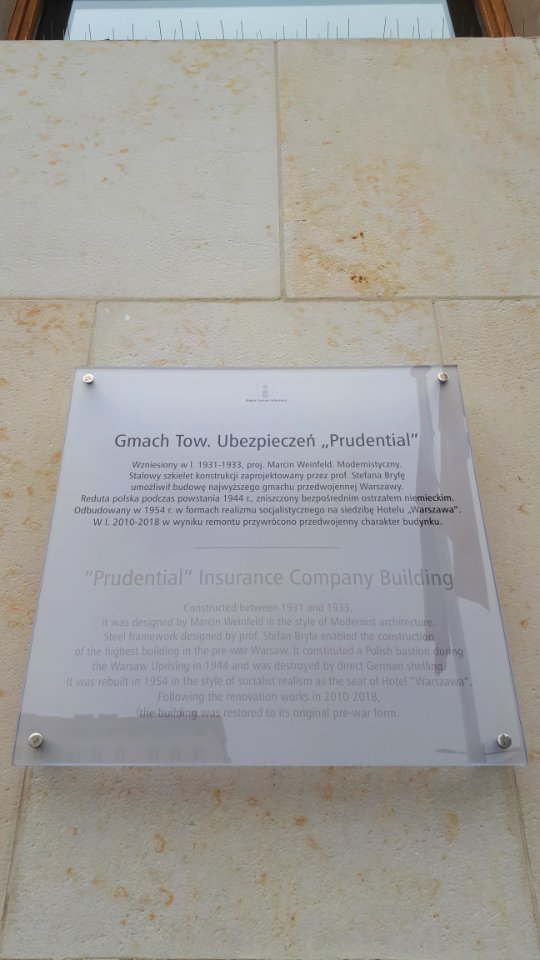 20191025_160525_Prudential_building_in_Warsaw