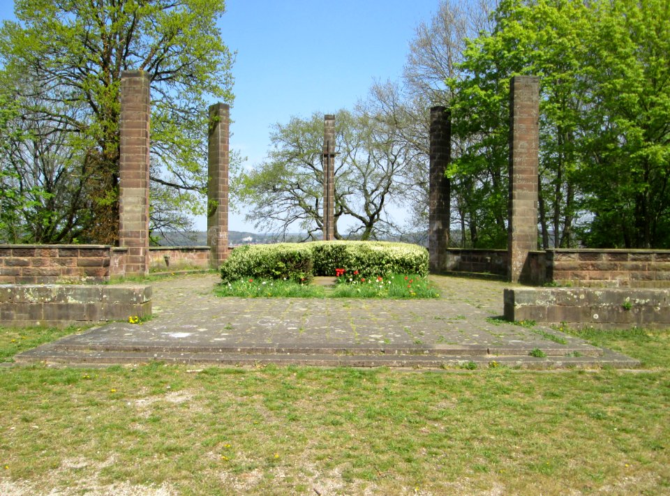 20200412Nußberg-Denkmal