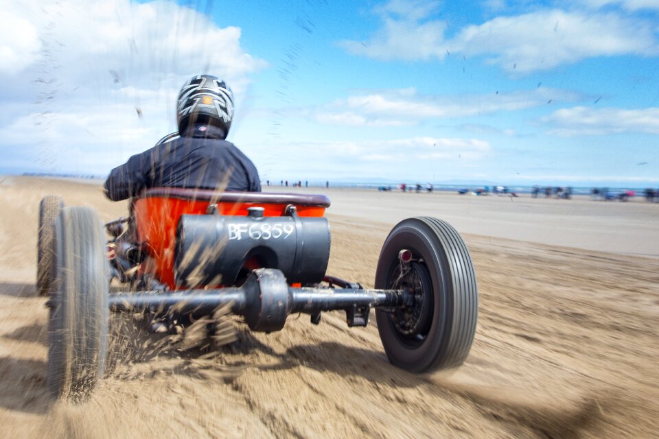 Buick racing pendinesands