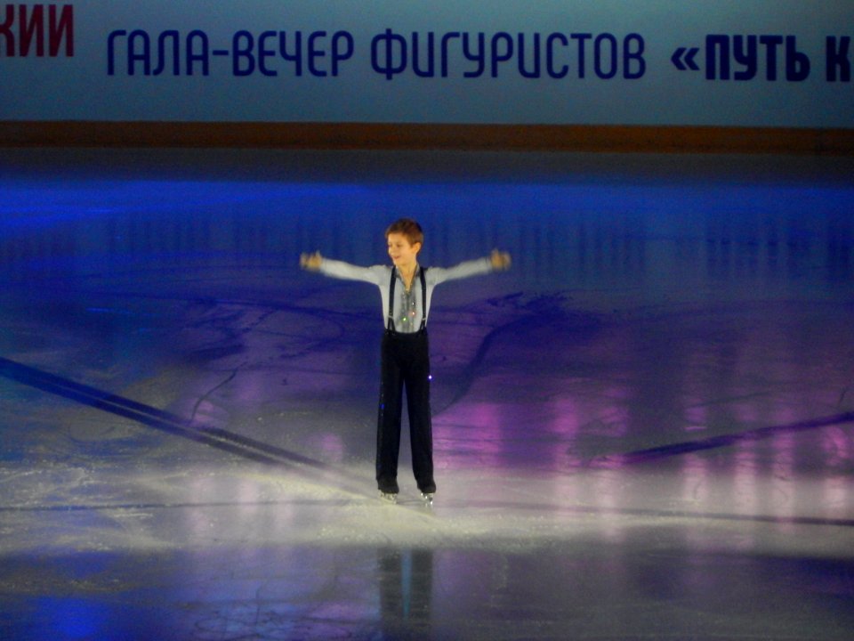 2020-02-26_-_Moscow_VTB_Arena_Ice_Show_-_Arsenii_Fedotov_-_Photo_7