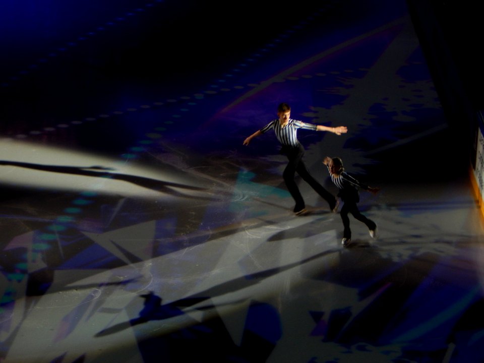 2020-02-26_-_Moscow_VTB_Arena_Ice_Show_-_Alexandra_Razvozzhaeva,_Pavel_Astakhov_-_Photo_02