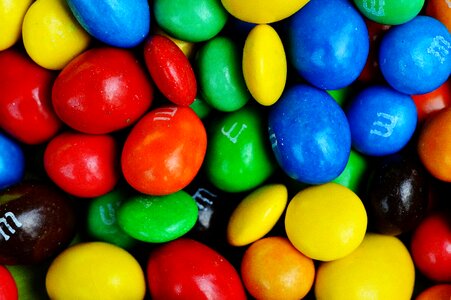 M m's color fun