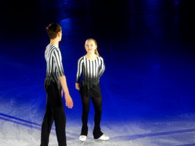 2020-02-26_-_Moscow_VTB_Arena_Ice_Show_-_Alexandra_Razvozzhaeva,_Pavel_Astakhov_-_Photo_11