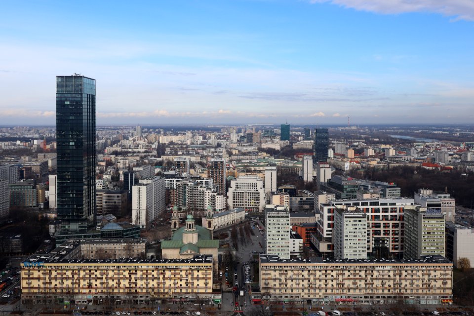 2020_Warszawa_widok_z_PKiN_na_północ,_1