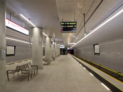 2020_Warszawa_metro_Targówek_Mieszkaniowy,_1 photo