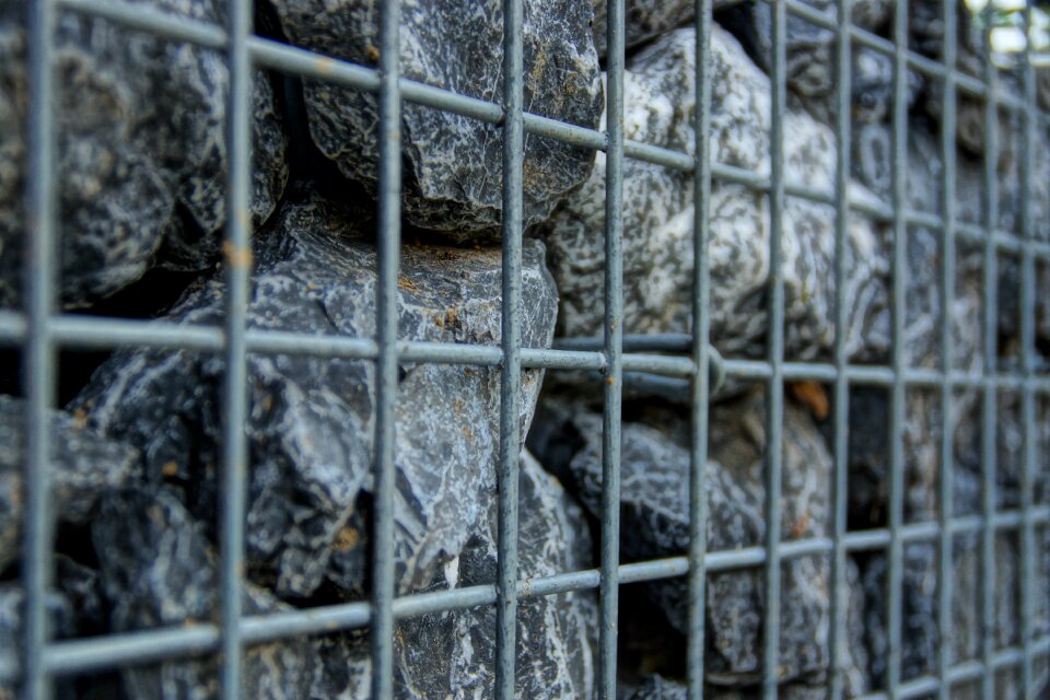 Metal wall masonry