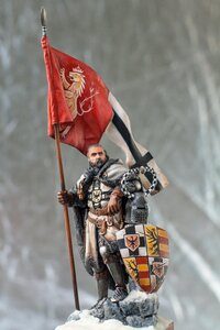 Banner armor statuette photo