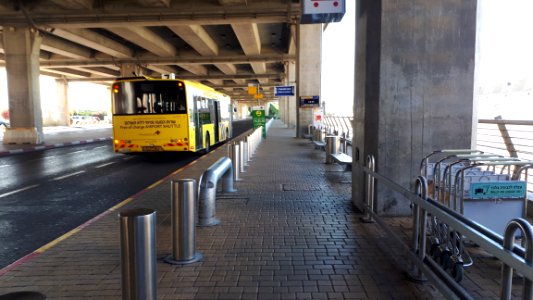 20190410_ben_gurion_airport_bus_station_april_2019