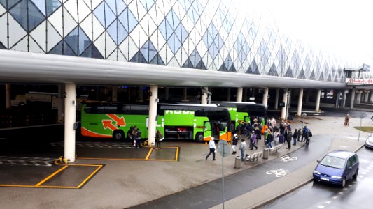 20190113_124050_poznan_bus_station