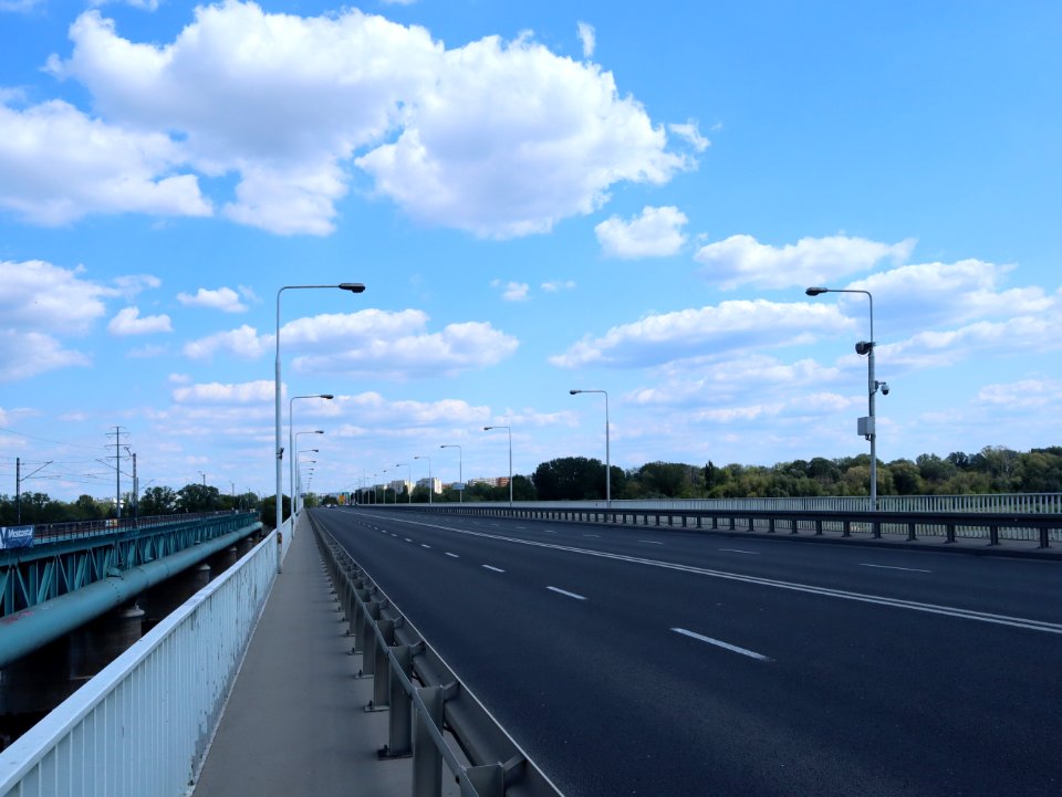 2019_Warszawa_most_Gdański,_góra