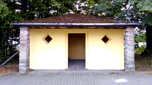 2019_Großharthau_Wartehalle_Mitte