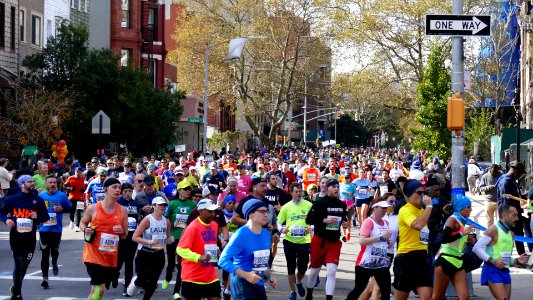 2019.11.03.130140_TCS_Marathon_Lafayette_Avenue_x_Bedford_Avenue_Brooklyn_New_York_City