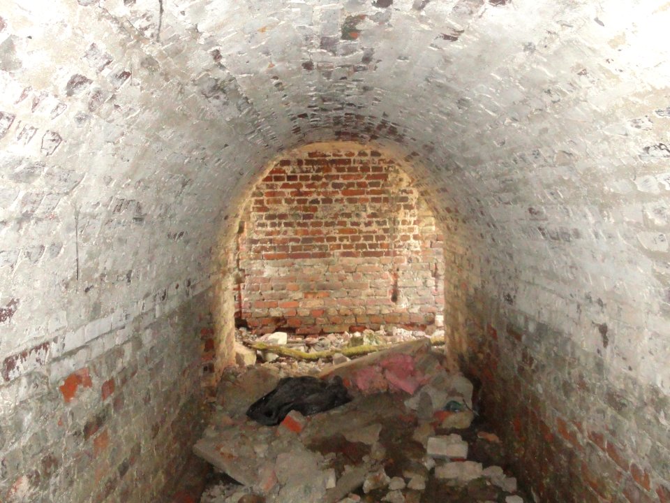 2019_Warszawa_Fort_Odolany,_3