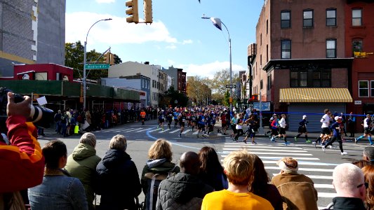 2019.11.03.130125_TCS_Marathon_Lafayette_Avenue_x_Bedford_Avenue_Brooklyn_New_York_City