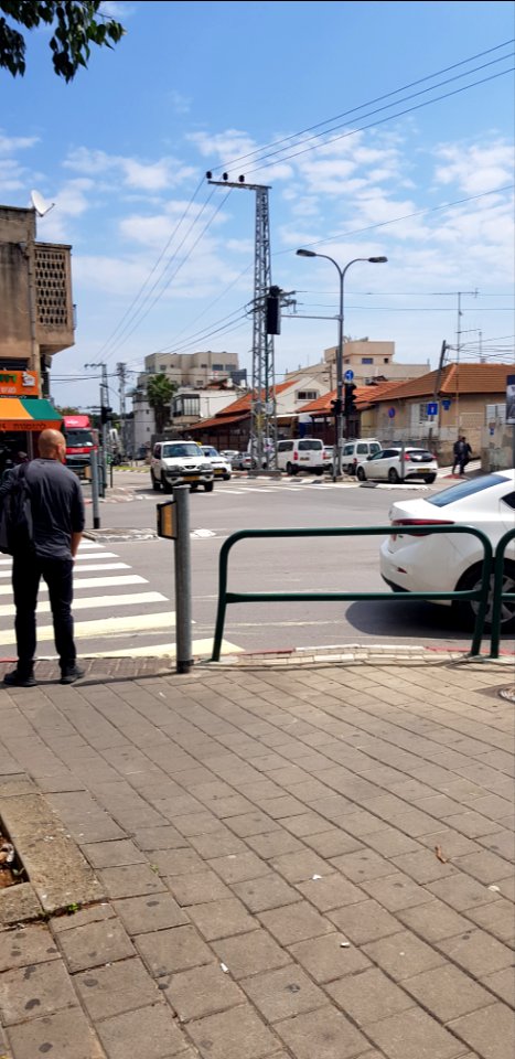 20190402_Hatikva_neighborhood_in_Tel_aviv_April_2019