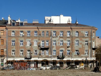 2019_Warszawa_kamienica_Bakela