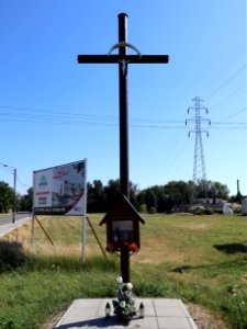 2019_Warszawa_Kobiałka-Mochtyńska,_krzyż