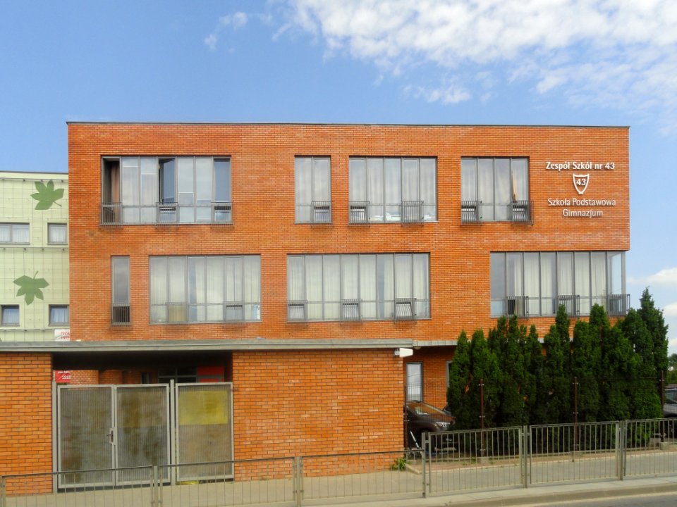 2019_Warszawa_Kobiałka,_SP_nr_31,_2