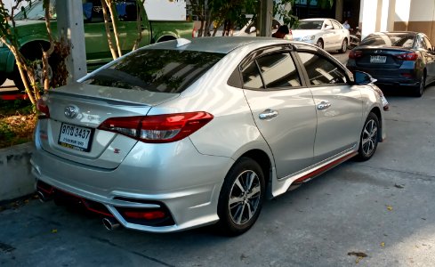 2019_Toyota_Yaris_ATIV_1.2_S+_Sedans_(28-01-2020)_03