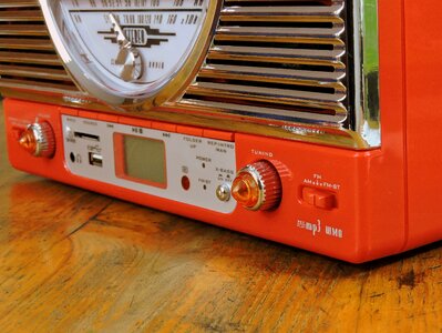 Stereo frequency music