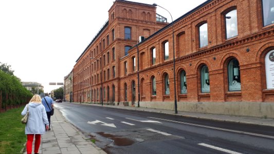 20190801_073135_Radwanska_Street,_Lodz._August_2019