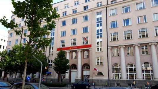20190803_140447_Main_Post_Office_in_Warsaw,_31-33_Świętokrzyska_August_2019