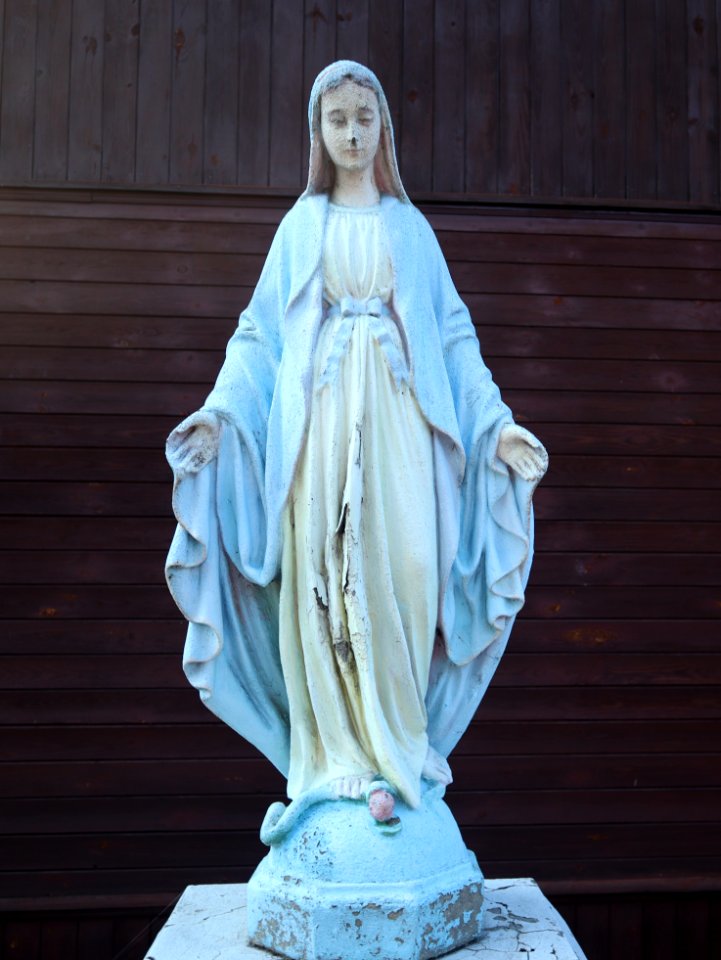 2019_Warszawa_Laurowa,_kapliczka
