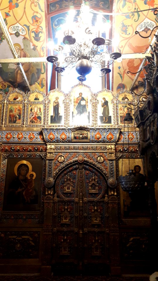 20190221_113042_Interiors_of_Saint_Basil's_Cathedral