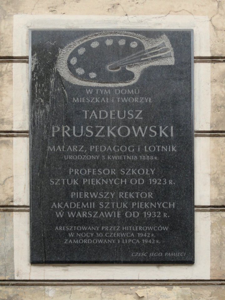 2019_Warszawa_Lwowska_11,_Tadeusz_Pruszkowski,_tablica