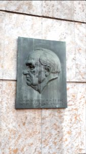 20190721_204252_Karl-Marx-Allee_Block_A