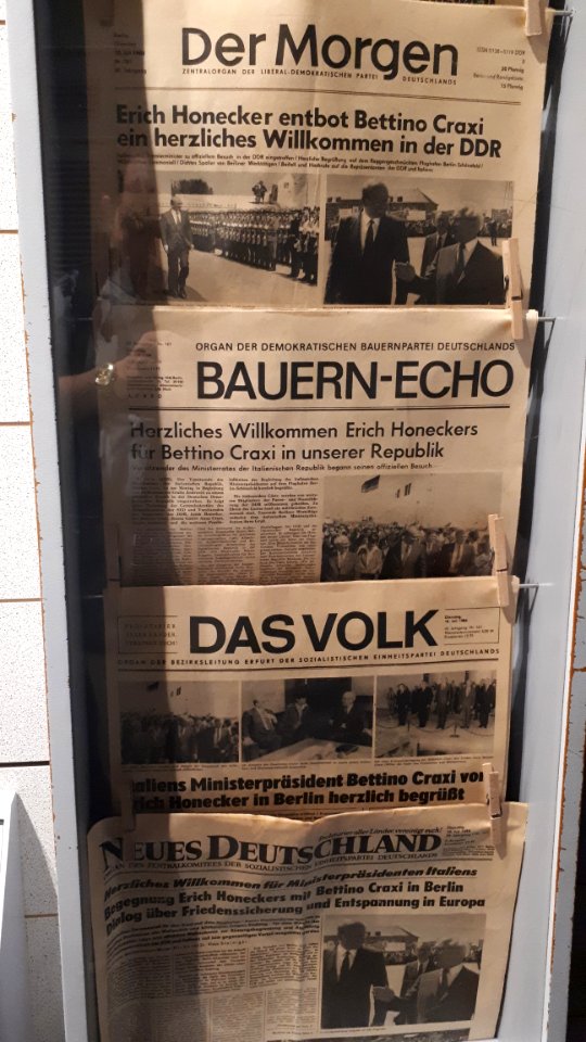 20190722_104402_DDR-Museum_newspapers