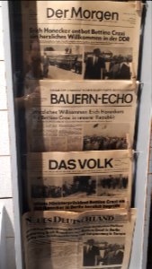 20190722_104402_DDR-Museum_newspapers