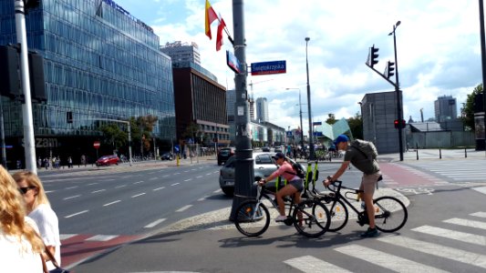 20190803_140241_Intersection_of_Marszałkowska_and_Świętokrzyska_August_2019