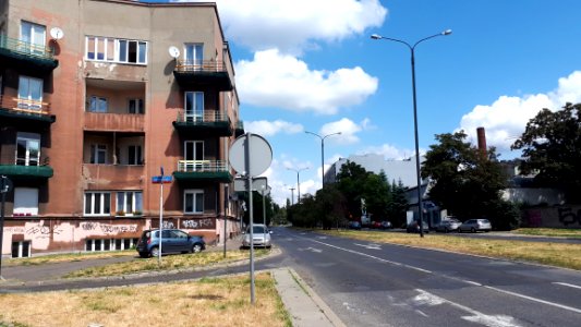 20190726_124222_Lodz_Uniwersytecka_street_July_2019
