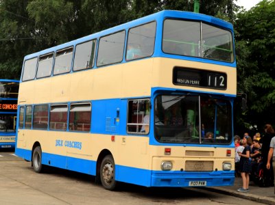 20190729-ISLE-COACHES-F137PHM_(cropped)