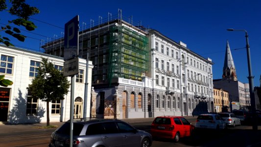 20190624_074851_Piotrkowska_street_in_Lodz