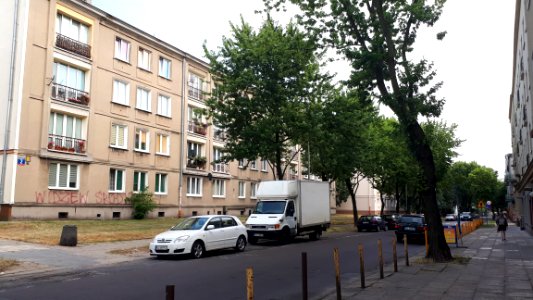 20190701_171736_Ulica_Wierzbowa_Lodz_July_2019