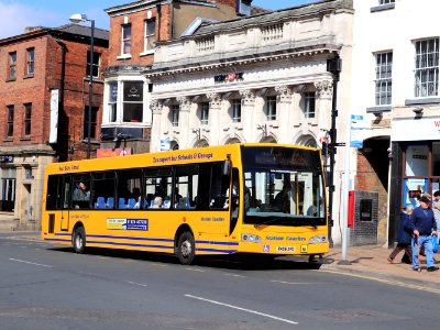 20190516-station-coaches-RX06XFD
