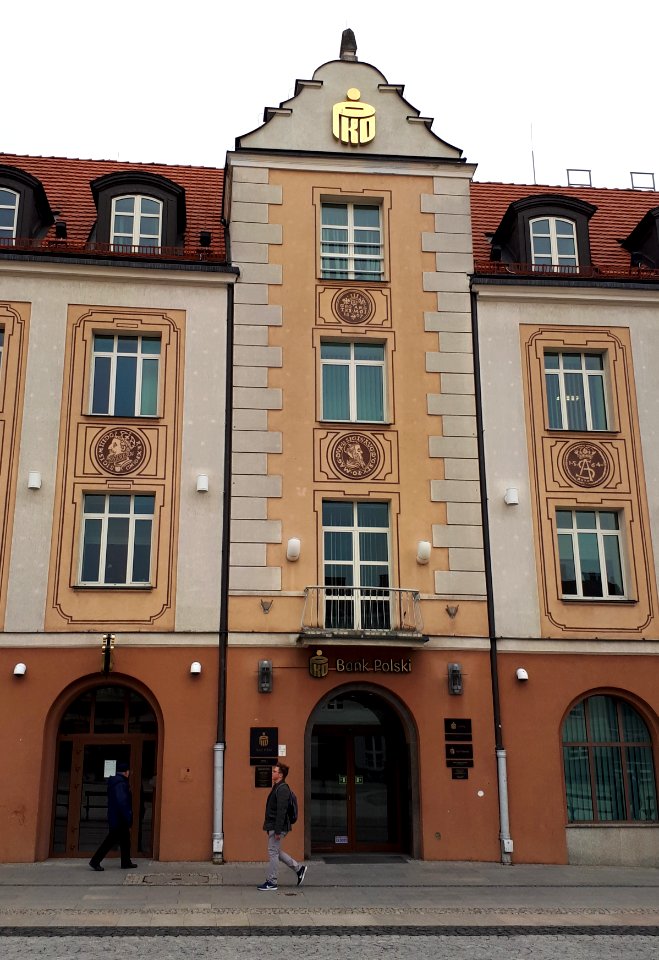 20190313_120501_PKO_Bank_Polski,_Oddział_1_w_Białymstoku_2019