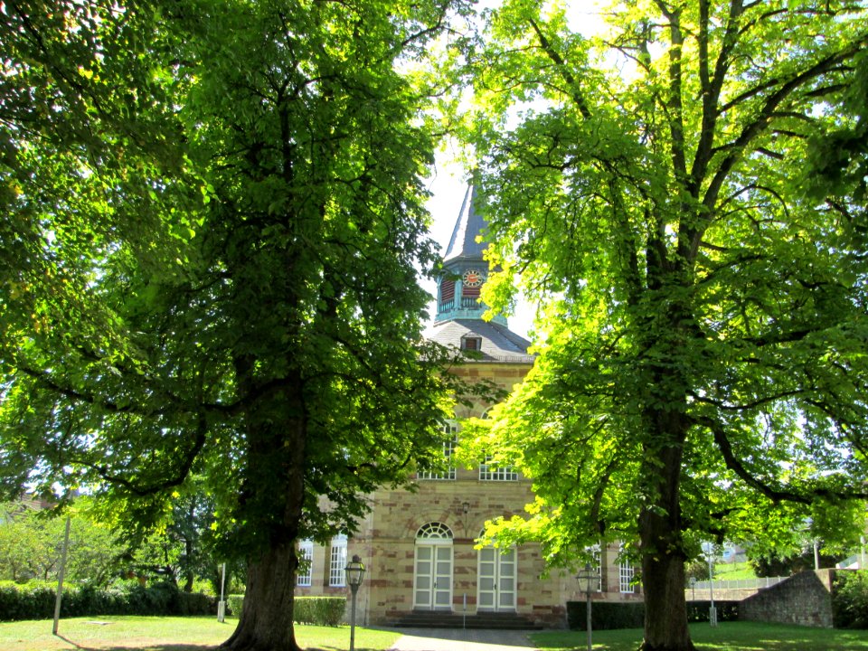 20190830Evangelische_Kirche_Bischmisheim1