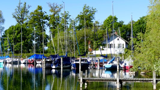 2021.05.31.072749_Boats_Starnberg_Lake_Tutzing_Germany