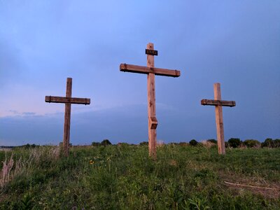 Easter sunday he is risen mound
