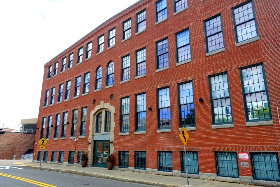 224_Albany_Street_-_MIT_Graduate_Housing_-_Cambridge,_MA_-_DSC07571