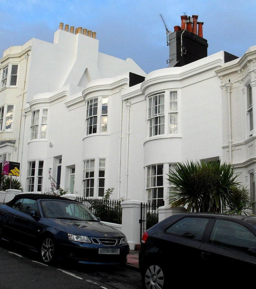 23–25_Victoria_Street,_Brighton_(NHLE_Code_1380189)_(September_2010)